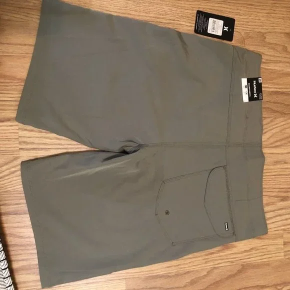 Hurly Men's Crossover Broad shorts Gray with logo tie front Size 28